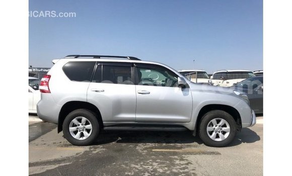 ይግዙ Imported Toyota Prado ሌላ መኪና በ Import - Dubai በ ኢትዮጵያ ይግዙ Imported Toyota Prado ሌላ መኪና በ Import - Dubai በ ኢትዮጵያ