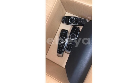 Buy Import Mercedes-Benz 190 Black Car in Import - Dubai in Ethiopia Buy Import Mercedes-Benz 190 Black Car in Import - Dubai in Ethiopia