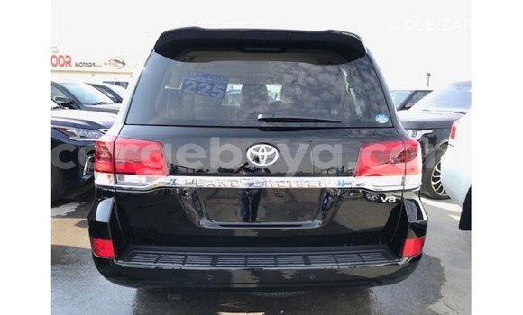 ይግዙ Imported Toyota Land Cruiser ጥቁር መኪና በ Import - Dubai በ ኢትዮጵያ ይግዙ Imported Toyota Land Cruiser ጥቁር መኪና በ Import - Dubai በ ኢትዮጵያ