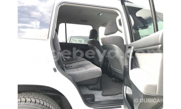 Buy Import Toyota Land Cruiser White Car in Import - Dubai in Ethiopia Buy Import Toyota Land Cruiser White Car in Import - Dubai in Ethiopia