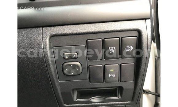 Buy Import Toyota Land Cruiser White Car in Import - Dubai in Ethiopia Buy Import Toyota Land Cruiser White Car in Import - Dubai in Ethiopia