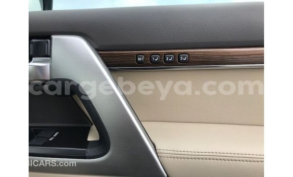 Buy Import Toyota Land Cruiser White Car in Import - Dubai in Ethiopia Buy Import Toyota Land Cruiser White Car in Import - Dubai in Ethiopia