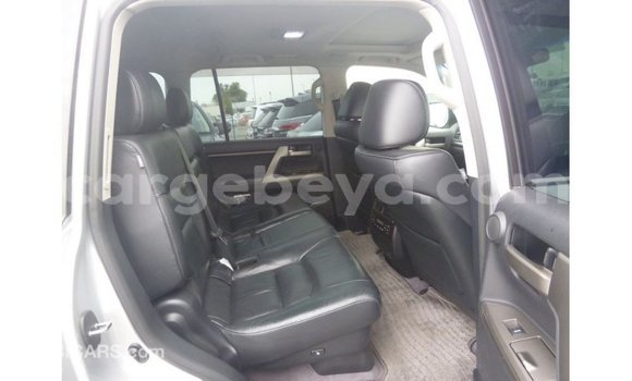 Buy Import Toyota Land Cruiser Other Car in Import - Dubai in Ethiopia Buy Import Toyota Land Cruiser Other Car in Import - Dubai in Ethiopia