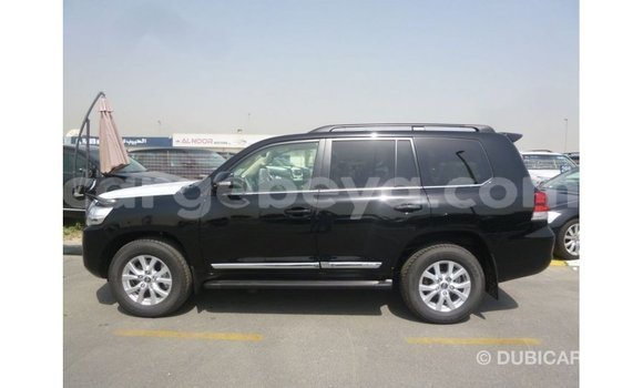 ይግዙ Imported Toyota Land Cruiser ጥቁር መኪና በ Import - Dubai በ ኢትዮጵያ ይግዙ Imported Toyota Land Cruiser ጥቁር መኪና በ Import - Dubai በ ኢትዮጵያ