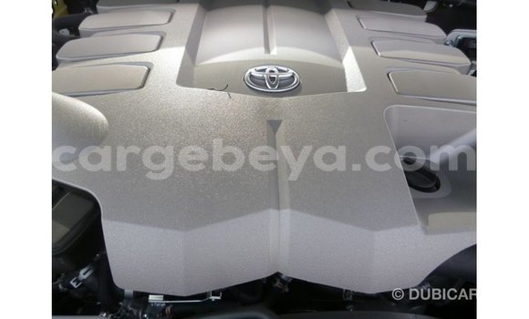 ይግዙ Imported Toyota Land Cruiser ነጭ መኪና በ Import - Dubai በ ኢትዮጵያ ይግዙ Imported Toyota Land Cruiser ነጭ መኪና በ Import - Dubai በ ኢትዮጵያ
