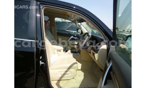 Buy Import Toyota Land Cruiser Black Car in Import - Dubai in Ethiopia Buy Import Toyota Land Cruiser Black Car in Import - Dubai in Ethiopia
