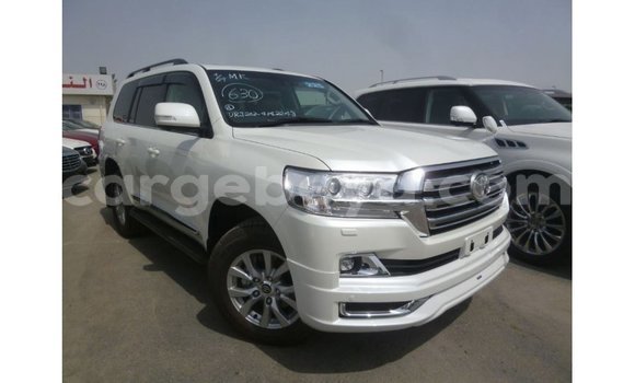 Buy Import Toyota Land Cruiser White Car in Import - Dubai in Ethiopia Buy Import Toyota Land Cruiser White Car in Import - Dubai in Ethiopia