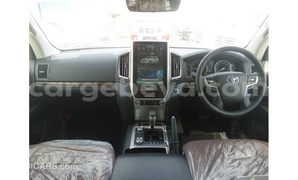 Buy Import Toyota Land Cruiser White Car in Import - Dubai in Ethiopia Buy Import Toyota Land Cruiser White Car in Import - Dubai in Ethiopia
