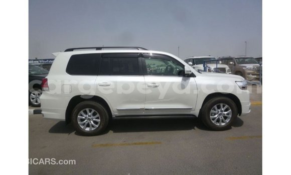 Buy Import Toyota Land Cruiser White Car in Import - Dubai in Ethiopia Buy Import Toyota Land Cruiser White Car in Import - Dubai in Ethiopia