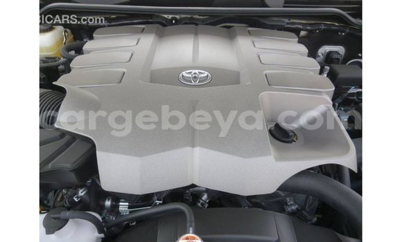Buy Import Toyota Land Cruiser White Car in Import - Dubai in Ethiopia Buy Import Toyota Land Cruiser White Car in Import - Dubai in Ethiopia