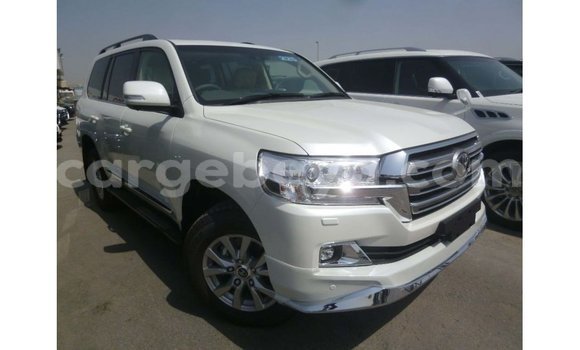 Buy Import Toyota Land Cruiser White Car in Import - Dubai in Ethiopia Buy Import Toyota Land Cruiser White Car in Import - Dubai in Ethiopia
