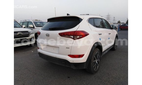 Buy Import Hyundai Tucson White Car in Import - Dubai in Ethiopia Buy Import Hyundai Tucson White Car in Import - Dubai in Ethiopia