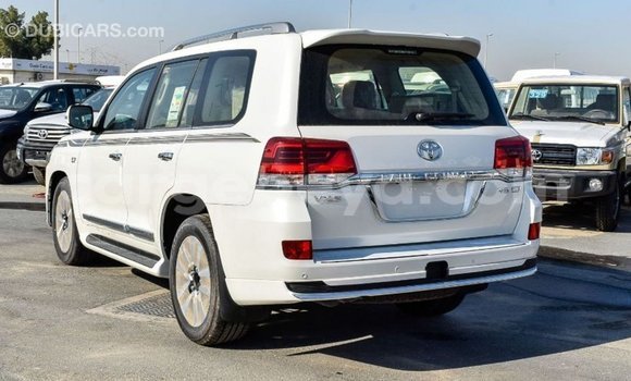 Buy Import Toyota Land Cruiser White Car in Import - Dubai in Ethiopia Buy Import Toyota Land Cruiser White Car in Import - Dubai in Ethiopia
