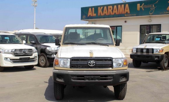 Buy Import Toyota Land Cruiser Beige Car in Import - Dubai in Ethiopia Buy Import Toyota Land Cruiser Beige Car in Import - Dubai in Ethiopia