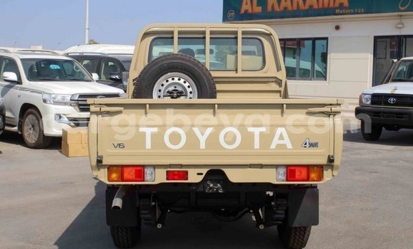 Buy Import Toyota Land Cruiser Beige Car in Import - Dubai in Ethiopia Buy Import Toyota Land Cruiser Beige Car in Import - Dubai in Ethiopia