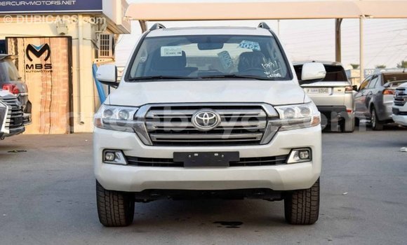 Buy Import Toyota Land Cruiser White Car in Import - Dubai in Ethiopia Buy Import Toyota Land Cruiser White Car in Import - Dubai in Ethiopia
