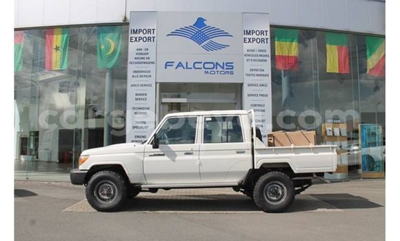 Buy Import Toyota Land Cruiser White Car in Import - Dubai in Ethiopia Buy Import Toyota Land Cruiser White Car in Import - Dubai in Ethiopia