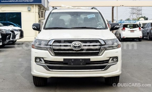 Buy Import Toyota Land Cruiser White Car in Import - Dubai in Ethiopia Buy Import Toyota Land Cruiser White Car in Import - Dubai in Ethiopia