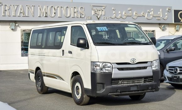 Imported Toyota Hiace White Makiinaa iti Import - Dubai keessatti Ethiopia keessatti Imported Toyota Hiace White Makiinaa iti Import - Dubai keessatti Ethiopia keessatti