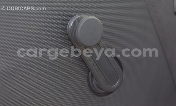 Imported Toyota Hiace White Makiinaa iti Import - Dubai keessatti Ethiopia keessatti Imported Toyota Hiace White Makiinaa iti Import - Dubai keessatti Ethiopia keessatti