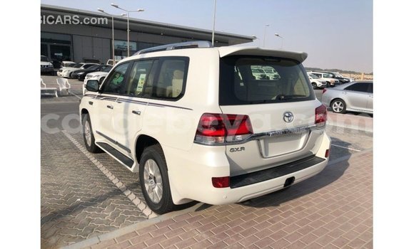 Buy Import Toyota Land Cruiser White Car in Import - Dubai in Ethiopia Buy Import Toyota Land Cruiser White Car in Import - Dubai in Ethiopia