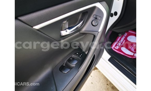 Buy Import Nissan Altima White Car in Import - Dubai in Ethiopia Buy Import Nissan Altima White Car in Import - Dubai in Ethiopia