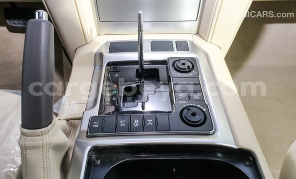 Buy Import Toyota Land Cruiser White Car in Import - Dubai in Ethiopia Buy Import Toyota Land Cruiser White Car in Import - Dubai in Ethiopia