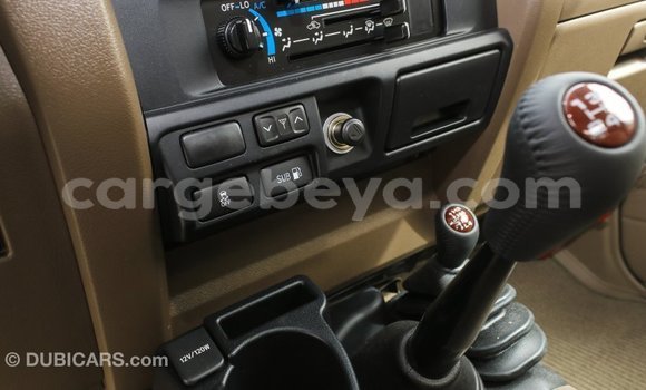 Buy Import Toyota Land Cruiser Beige Car in Import - Dubai in Ethiopia Buy Import Toyota Land Cruiser Beige Car in Import - Dubai in Ethiopia