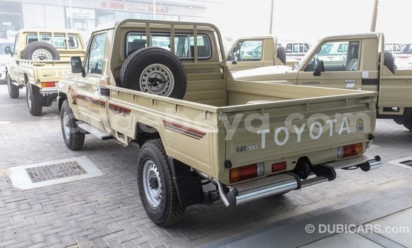Buy Import Toyota Land Cruiser Beige Car in Import - Dubai in Ethiopia Buy Import Toyota Land Cruiser Beige Car in Import - Dubai in Ethiopia