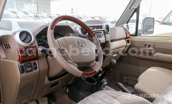 Buy Import Toyota Land Cruiser Beige Car in Import - Dubai in Ethiopia Buy Import Toyota Land Cruiser Beige Car in Import - Dubai in Ethiopia