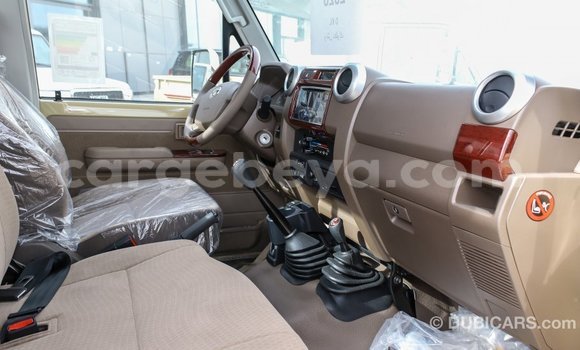 Buy Import Toyota Land Cruiser Beige Car in Import - Dubai in Ethiopia Buy Import Toyota Land Cruiser Beige Car in Import - Dubai in Ethiopia