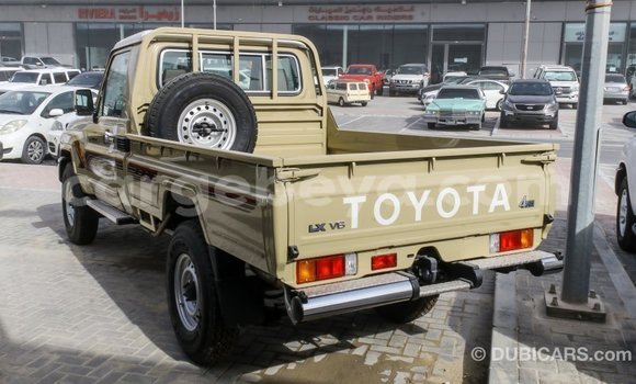 Buy Import Toyota Land Cruiser Beige Car in Import - Dubai in Ethiopia Buy Import Toyota Land Cruiser Beige Car in Import - Dubai in Ethiopia