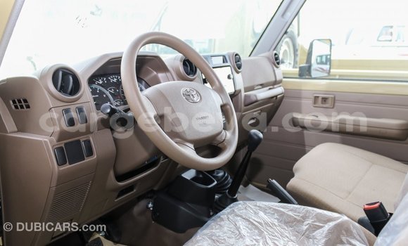 Buy Import Toyota Land Cruiser Beige Car in Import - Dubai in Ethiopia Buy Import Toyota Land Cruiser Beige Car in Import - Dubai in Ethiopia