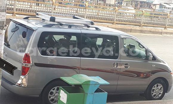 Buy Used Hyundai Grand Starex Silver Car in Addis–Ababa in Ethiopia Buy Used Hyundai Grand Starex Silver Car in Addis–Ababa in Ethiopia
