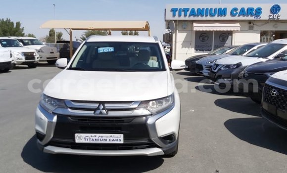 Buy Import Mitsubishi Outlander White Car in Import - Dubai in Ethiopia Buy Import Mitsubishi Outlander White Car in Import - Dubai in Ethiopia