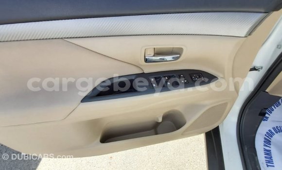 Buy Import Mitsubishi Outlander White Car in Import - Dubai in Ethiopia Buy Import Mitsubishi Outlander White Car in Import - Dubai in Ethiopia