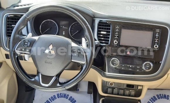 Buy Import Mitsubishi Outlander White Car in Import - Dubai in Ethiopia Buy Import Mitsubishi Outlander White Car in Import - Dubai in Ethiopia
