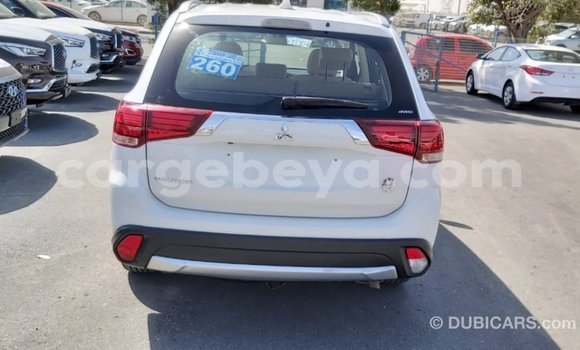 Buy Import Mitsubishi Outlander White Car in Import - Dubai in Ethiopia Buy Import Mitsubishi Outlander White Car in Import - Dubai in Ethiopia