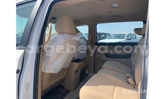 Buy Import Kia Carnival White Car in Import - Dubai in Ethiopia Buy Import Kia Carnival White Car in Import - Dubai in Ethiopia