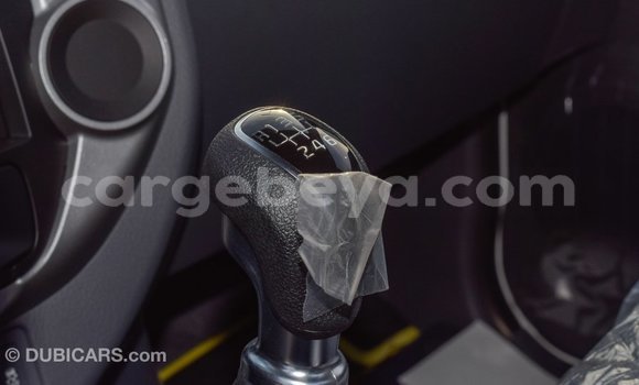 Buy Import Kia Carens White Car in Import - Dubai in Ethiopia Buy Import Kia Carens White Car in Import - Dubai in Ethiopia