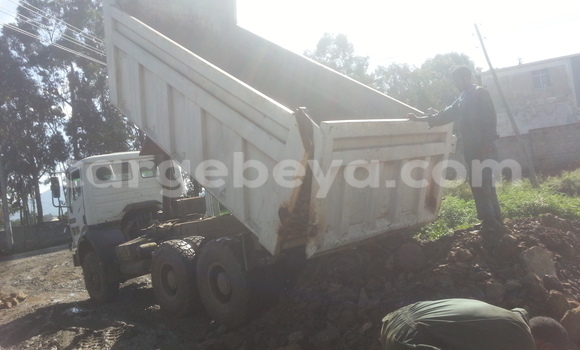 Buy New Mercedes‒Benz 190-Series Black Car in Addis–Ababa in Ethiopia Buy New Mercedes‒Benz 190-Series Black Car in Addis–Ababa in Ethiopia