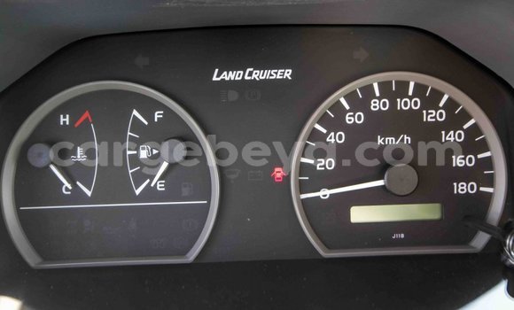 Buy New Toyota Land Cruiser White Car in Abiy Adi in Tigray Buy New Toyota Land Cruiser White Car in Abiy Adi in Tigray