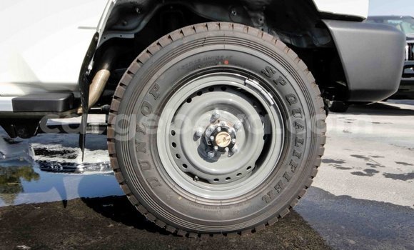 Buy New Toyota Land Cruiser White Car in Abiy Adi in Tigray Buy New Toyota Land Cruiser White Car in Abiy Adi in Tigray