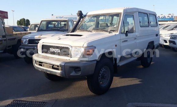 Buy Import Toyota Land Cruiser White Car in Import - Dubai in Ethiopia Buy Import Toyota Land Cruiser White Car in Import - Dubai in Ethiopia
