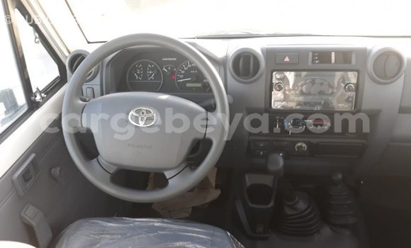 Buy Import Toyota Land Cruiser White Car in Import - Dubai in Ethiopia Buy Import Toyota Land Cruiser White Car in Import - Dubai in Ethiopia
