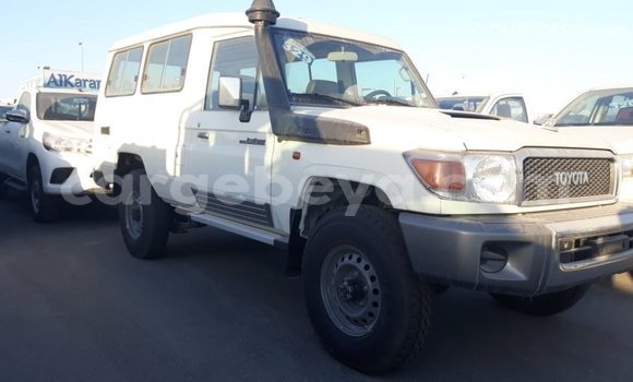 Buy Import Toyota Land Cruiser White Car in Import - Dubai in Ethiopia Buy Import Toyota Land Cruiser White Car in Import - Dubai in Ethiopia
