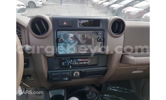 Buy Import Toyota Land Cruiser Beige Car in Import - Dubai in Ethiopia Buy Import Toyota Land Cruiser Beige Car in Import - Dubai in Ethiopia