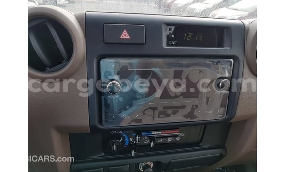 Buy Import Toyota Land Cruiser Beige Car in Import - Dubai in Ethiopia Buy Import Toyota Land Cruiser Beige Car in Import - Dubai in Ethiopia