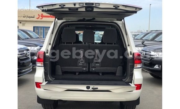 Buy Import Toyota Land Cruiser White Car in Import - Dubai in Ethiopia Buy Import Toyota Land Cruiser White Car in Import - Dubai in Ethiopia