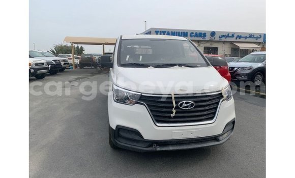 Buy Import Hyundai Cargo White Car in Import - Dubai in Ethiopia Buy Import Hyundai Cargo White Car in Import - Dubai in Ethiopia